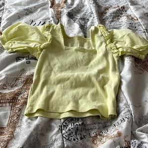 Very nice and comfortable. Great for a summer day!